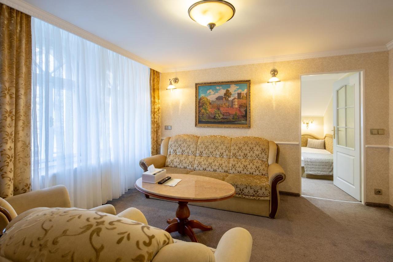 Villa Basileia Riverside 카를로비바리 외부 사진